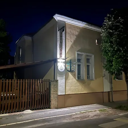 Abigel Privat Vendeghaz *