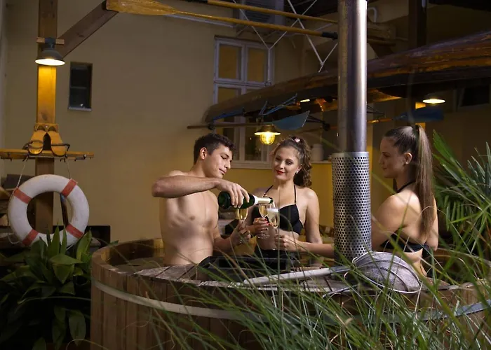 Abigel Vendeghaz * Keszthely