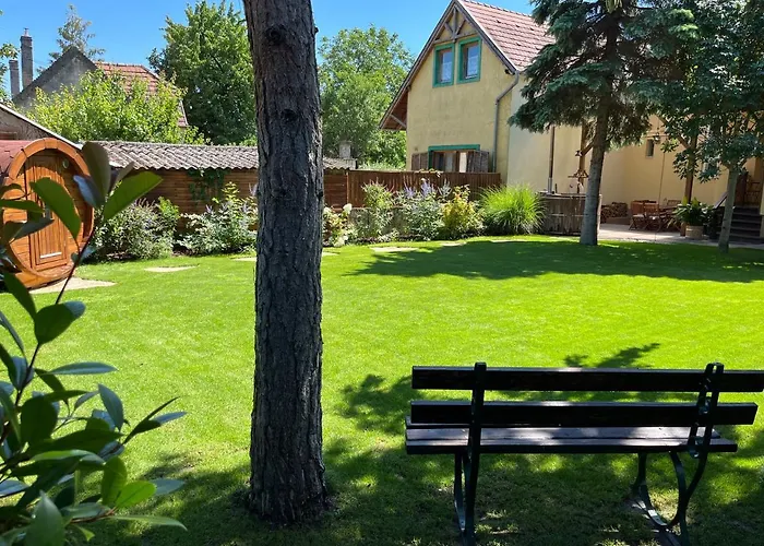 Abigel Vendeghaz Villa