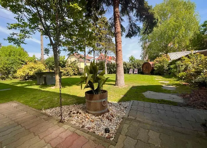 Abigel Vendeghaz * Keszthely